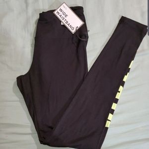 New Black & Neon Green Vibes Leggings